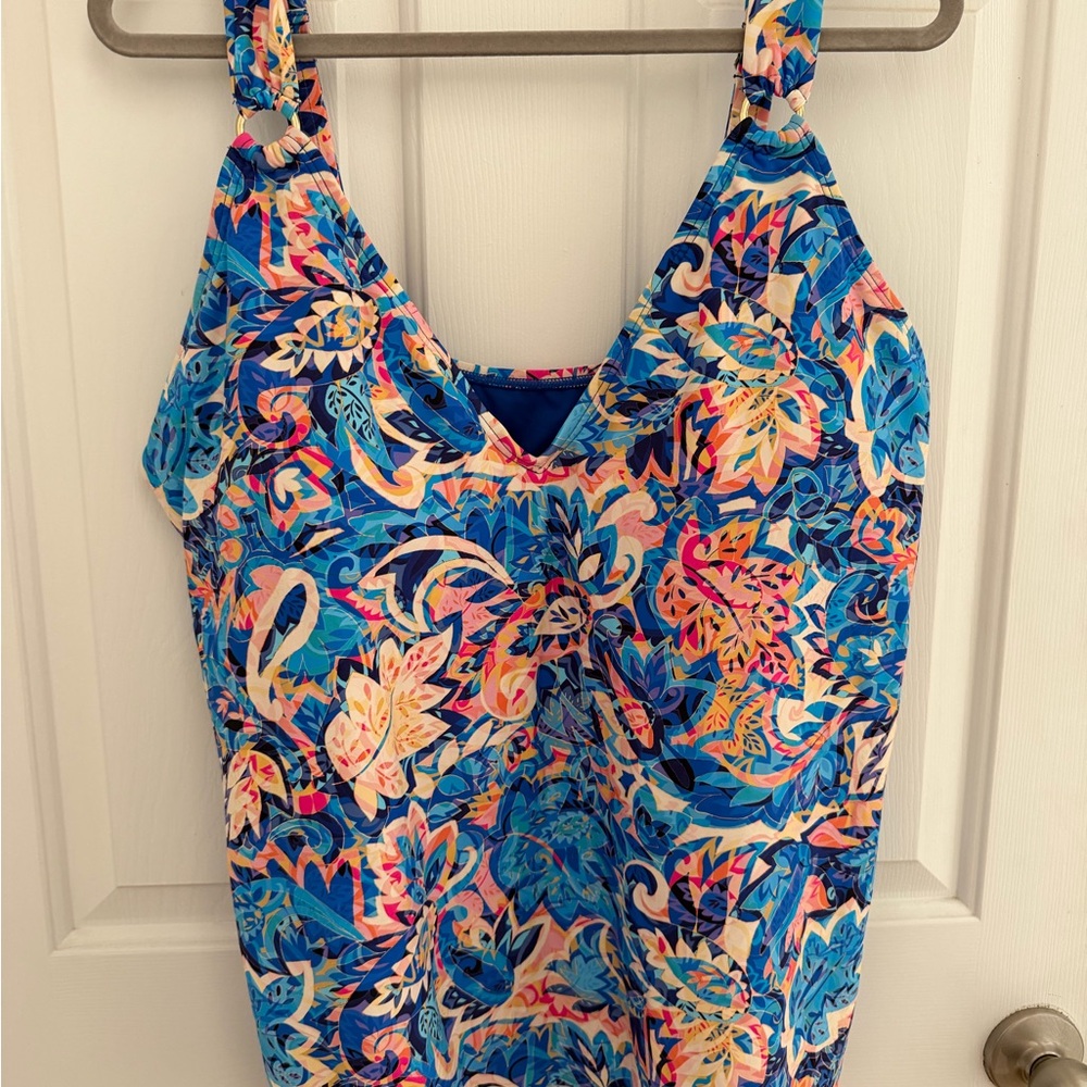 Women’s Tankini Swim Top